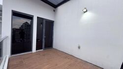 8 Farrer Suites (D8), Apartment #580901631